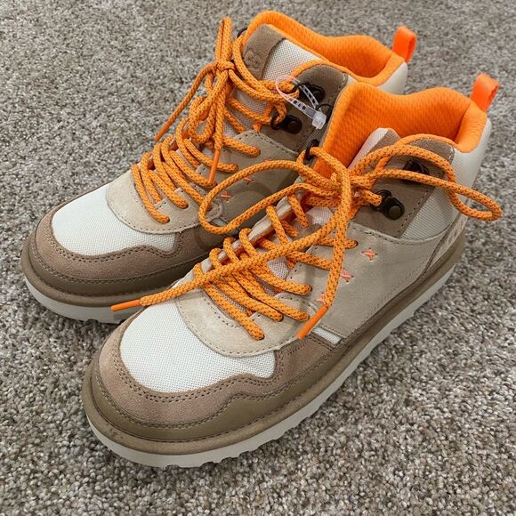 UGG Women’s Highland Hi Heritage Boots Size 9 (S/N 1112281)/ Sneakers - Picture 1 of 5